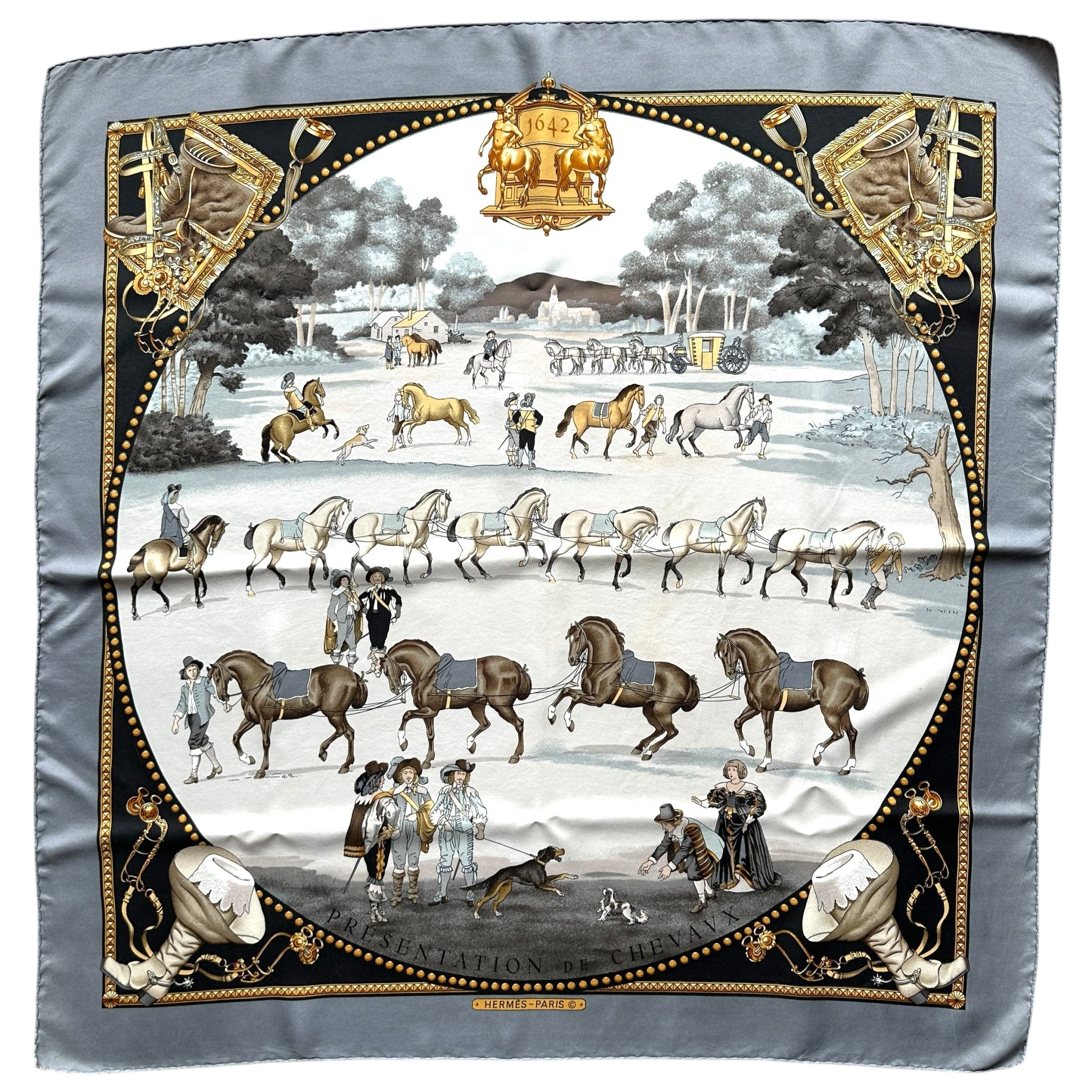 Foulard Hermès Présentation de chevaux 90 cm – Vue d’ensemble, camaïeu de gris, fond blanc