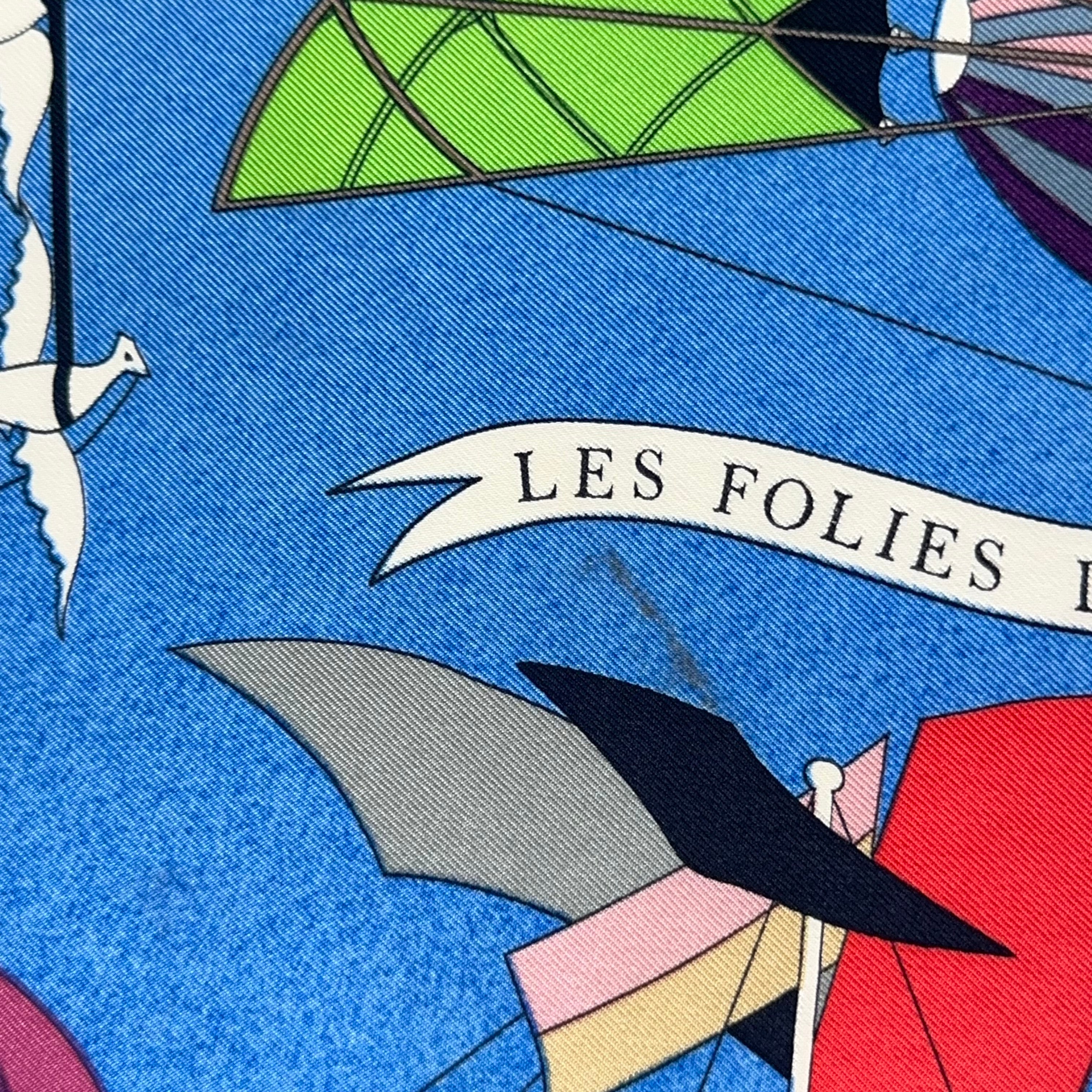 transparence état du foulard : zoom sur petite salissure