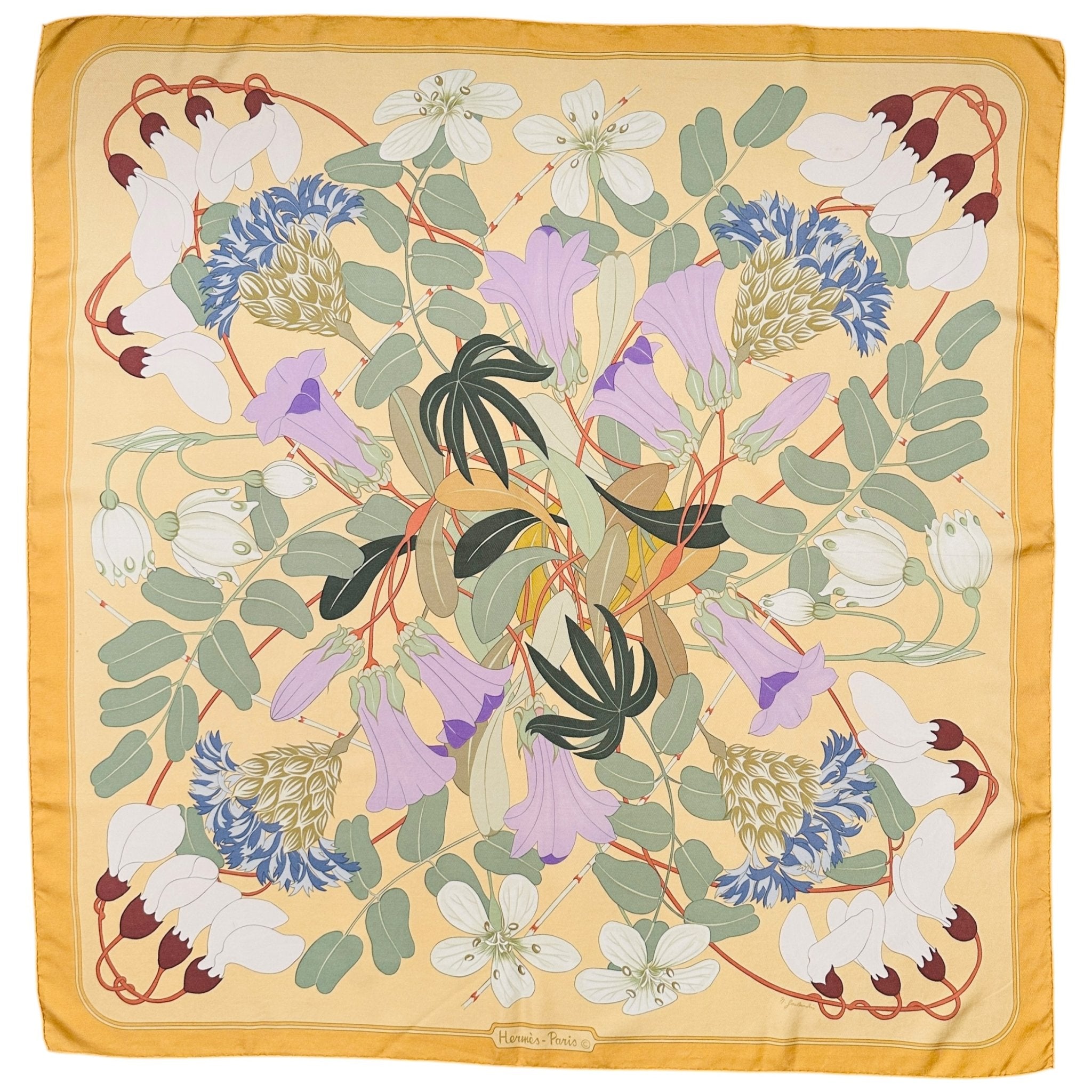 foulard carre heremes flora graeca avec dessin de fleurs multicolores